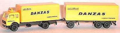 0387 WIKING MB Koffer Lastzug DANZAS