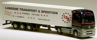 1048 MB Actros Koffer-Sattelzug Lundsoe vorn Internet 1048 MB Actros Koffer-Sattelzug Lundsoe vorn Internet