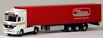 1307 MB Actros Herpa Gardienenplanen-Sattelzug Frode LAURSEN Internet 1307 MB Actros Herpa Gardienenplanen-Sattelzug Frode LAURSEN Internet