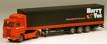 1437 SCANIA Harry VOS Schiebeplanen-Sattelzug Internet