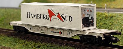 1450 Fleischmann Kombiwaggon-Kühlcontainer HAMBURG SÜD rechts Internet 1450 Fleischmann Kombiwaggon-Kühlcontainer HAMBURG SÜD rechts Internet