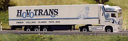 1456 HERPA DAF K�hlkoffer-Sattelzug HOVOTRANS Seite rechts Internet