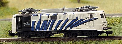 1537 E-Lok  BR 110 -- MINITRIX 12568  - E-Lok - Lokomotion 139 260-4  - 2 - Landschaft Internet