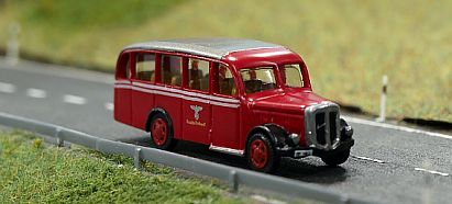 1581 Saurer Bus kurz - Deutsche Reichspost - vorn - Internet