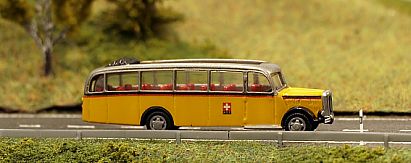 1582 Saurer Bus lang Schiebdach - rechts - PTT - Internet