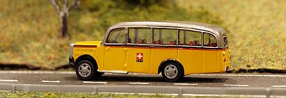 1584 Saurer Bus kurz - links - PTT - Internet