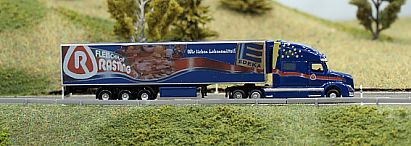 1599 KATO VOLVO VNL 780 -- HERPA Kühlkoffer-Auflieger - rechts - EDEKA - Fleischhof - RASTING - Internet 1599 KATO VOLVO VNL 780 -- HERPA Kühlkoffer-Auflieger - rechts - EDEKA - Fleischhof - RASTING - Internet