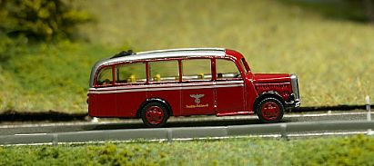 1602 MEK - Saurer Bus kurz - Schiebedach - Deutsche Reichspost - rechts - Internet