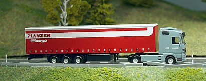 1615 HERPA MB Actros Gardinenplanen - Sattelzug - PLANZER - rechts - Internet 1615 HERPA MB Actros Gardinenplanen - Sattelzug - PLANZER - rechts - Internet