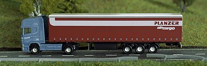 1616 HERPA SCANIA Gardinenplanen - Sattelzug - PLANZER - links - Internet 1616 HERPA SCANIA Gardinenplanen - Sattelzug - PLANZER - links - Internet
