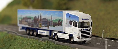 1623 HERPA SCANIA Kühlkoffer-Sattelzug - vorn - Schumacher - Internet 1623 HERPA SCANIA Kühlkoffer-Sattelzug - vorn - Schumacher - Internet