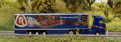 1702 lackieren und beschriften -- HERPA - MB Actros Koffer-Sattelzug - Fleischhof Rasting - rechts - Internet 1702 lackieren und beschriften -- HERPA - MB Actros Koffer-Sattelzug - Fleischhof Rasting - rechts - Internet