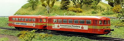 1714  MINITRIX 12554 AKN SchienenbussVT98 mit Beiwagen VB 98 mit Beiwagen VB 98 - vorn - Internet