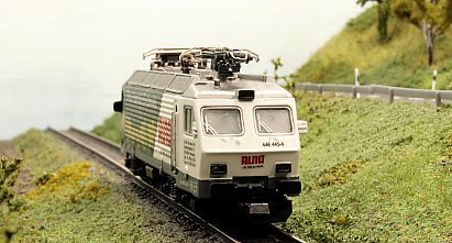 1745 SOB Re 446 445-9 ALNO Werbe Lok - vorn 2 - Internet