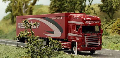 1753 SCANIA Reststoff-Sattelzug- SCHÖNI - vorn - Internet 1753 SCANIA Reststoff-Sattelzug- SCHÖNI - vorn - Internet