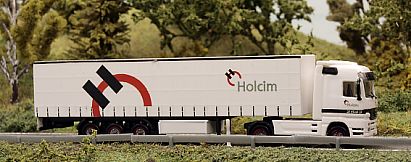 1778 MB Actros Gardinenplanen - Sattelzug -- HOLCIM - rechts - Internet