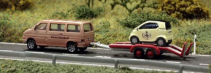 1788 WIKING VW T4 -- GMA - links - mit Autoabschlepphänger - bei der Auslieferung - Internet 1788 WIKING VW T4 -- GMA - links - mit Autoabschlepphänger - bei der Auslieferung - Internet