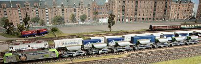 1800 Ganzzug bls Schotterwagen - 3 - Internet