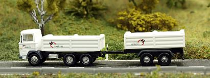 1809 MB Pritschen Lastzug - HOLCIM - links - Internet