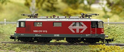 1833 Fleischmann E-lok - LION 420 230-5 - Seite 2 - Internet