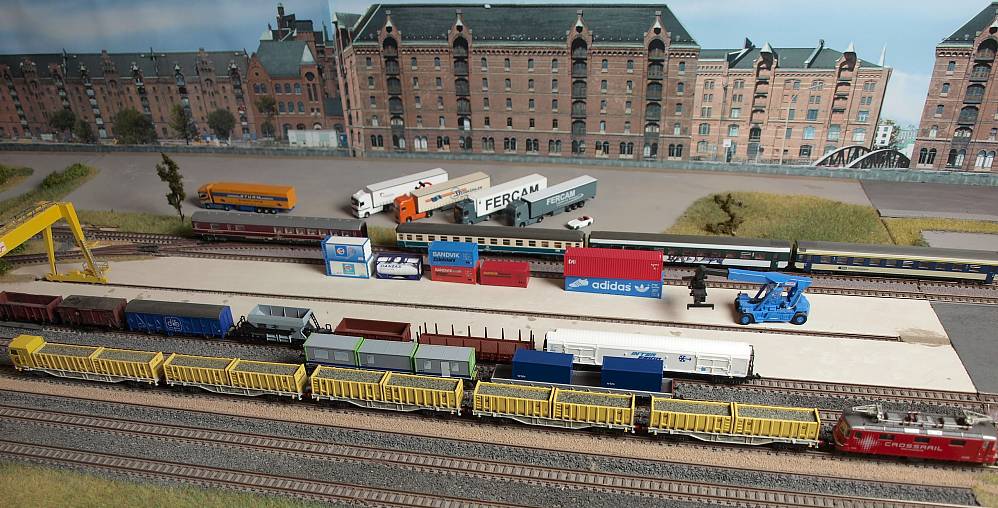 1842-1861-1862-1863-1864 Marti Cargo Sprinter ohne Plane komplett 1