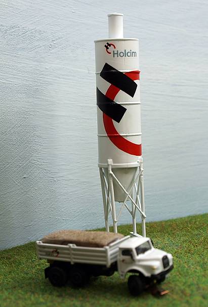 1857 HOLCIM - Zementsilos - FALLER - Internet