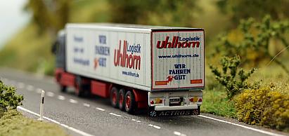 1914 MB Actros - K�hlkoffer Sattelzug - hinten -  uhlhorn Logistic - Internet