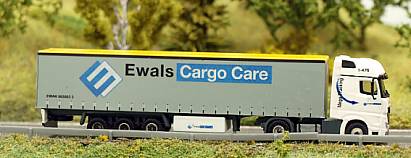 1918 MB Actros - neues Modell - Umbau - Gardinenplanen Sattelzug - Ewals Cargo Care - rechts - Internet 1918 MB Actros - neues Modell - Umbau - Gardinenplanen Sattelzug - Ewals Cargo Care - rechts - Internet