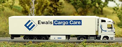 1921 Kühlkoffer - Sattelzug (Basismodell HERPA) - Ewals Cargo Care - rechts - Internet 1921 Kühlkoffer - Sattelzug (Basismodell HERPA) - Ewals Cargo Care - rechts - Internet