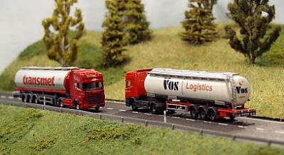 14 HERPA Tank-Sattelzug VOS-transmet hinten