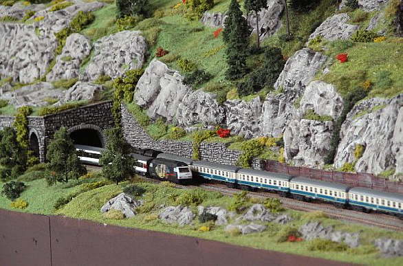 Begegnungen am Tunnel