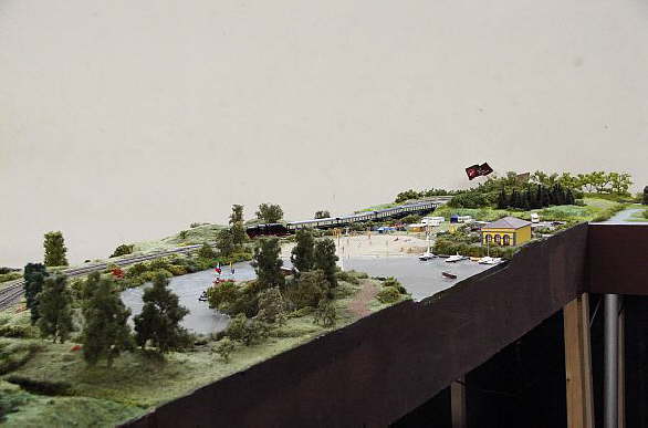 Dampflok am Badeteich